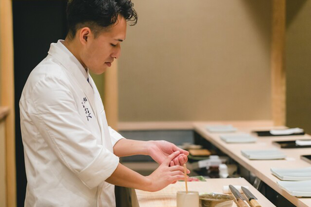 鮨おおが 東山の大将